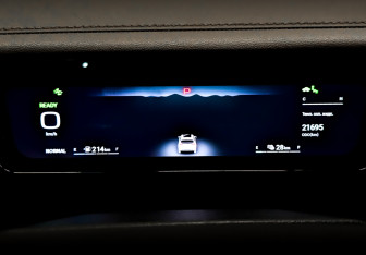 Подержанный автомобиль Wey 05 2023 года (13 фото)