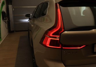 Подержанный автомобиль Volvo XC60 2019 года (27 фото)