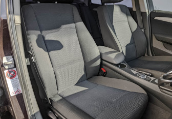 Подержанный автомобиль BMW X1 2014 года (21 фото)