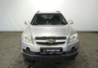 Подержанный автомобиль Chevrolet Captiva 2008 года (2 фото)