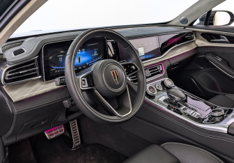 Подержанный автомобиль Hongqi H9 2021 года (15 фото)