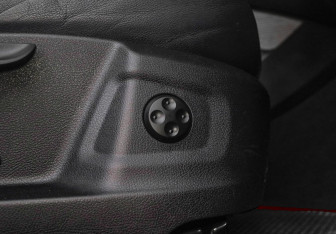 Подержанный автомобиль Audi Q5 2012 года (9 фото)