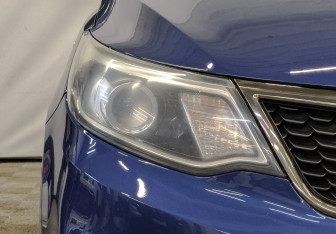 Подержанный автомобиль Kia Rio Sedan 2016 года (17 фото)