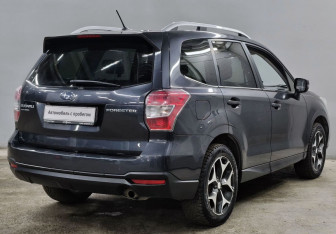 Подержанный автомобиль Subaru Forester Suv 2013 года (5 фото)