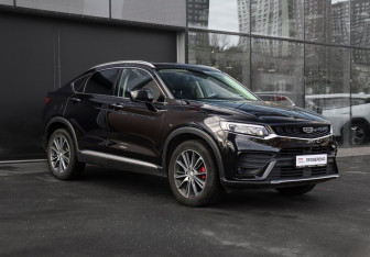 Подержанный автомобиль Geely Tugella 2021 года (3 фото)