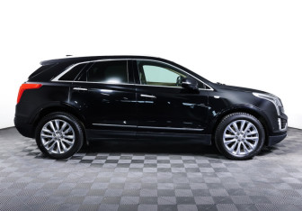 Подержанный автомобиль Cadillac XT5 2016 года (4 фото)