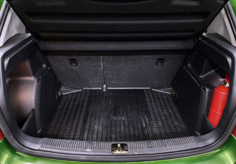 Подержанный автомобиль Skoda Fabia Hatchback 2013 года (13 фото)