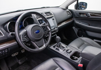 Подержанный автомобиль Subaru Outback Wagon 2018 года (9 фото)