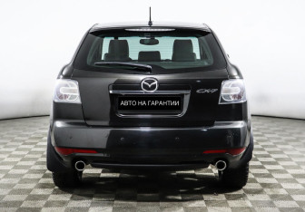 Подержанный автомобиль Mazda CX-7 2011 года (4 фото)