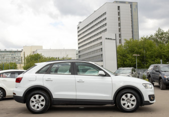 Подержанный автомобиль Audi Q3 2012 года (3 фото)