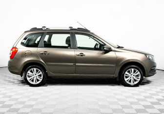 Подержанный автомобиль LADA (ВАЗ) Granta Wagon 2022 года (4 фото)