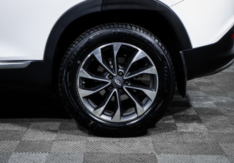 Подержанный автомобиль Chery Tiggo 7 2019 года (15 фото)