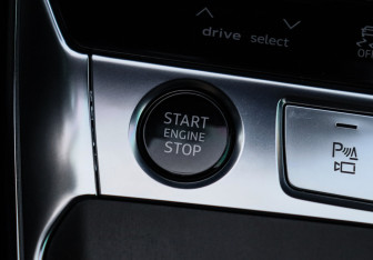 Подержанный автомобиль Audi A6 Sedan 2020 года (32 фото)