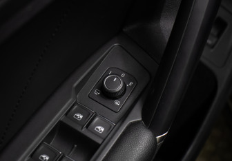 Подержанный автомобиль Volkswagen Tiguan 2017 года (22 фото)