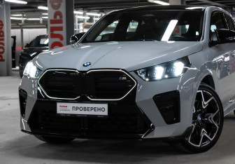 Подержанный автомобиль BMW X2 2024 года (32 фото)