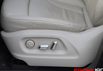 Подержанный автомобиль Audi Q5 2013 года (16 фото)