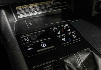 Подержанный автомобиль Lexus RX 2017 года (16 фото)