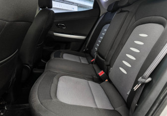 Подержанный автомобиль Kia Ceed Wagon 2013 года (10 фото)