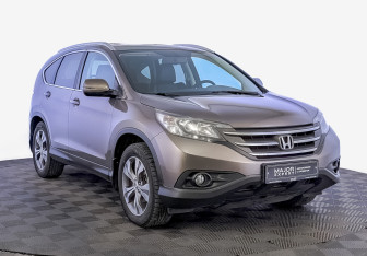Подержанный автомобиль Honda CR-V 2013 года (3 фото)