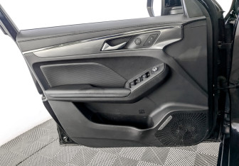 Подержанный автомобиль Haval Jolion 2023 года (19 фото)