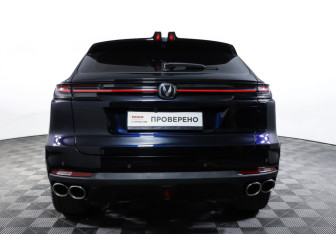 Подержанный автомобиль Changan UNI-K 2023 года (6 фото)