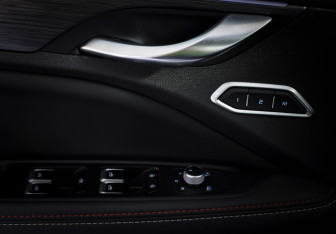 Подержанный автомобиль Geely Tugella 2021 года (19 фото)