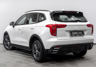 Подержанный автомобиль Haval Jolion 2024 года (7 фото)