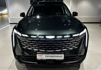 Подержанный автомобиль Geely Atlas 2024 года (8 фото)