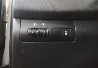 Подержанный автомобиль Kia Ceed Hatchback 2010 года (18 фото)