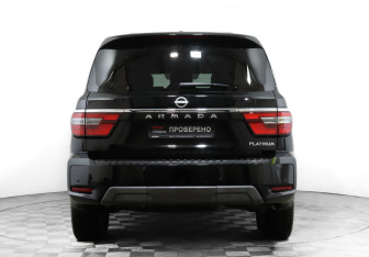 Подержанный автомобиль Nissan Armada 2023 года (6 фото)