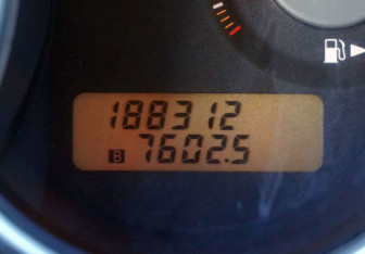 Подержанный автомобиль Nissan Tiida Hatchback 2007 года (15 фото)