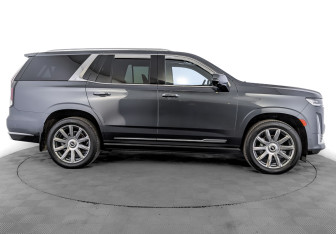 Подержанный автомобиль Cadillac Escalade Suv 2021 года (4 фото)