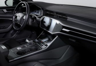 Подержанный автомобиль Audi A6 Wagon 2019 года (9 фото)