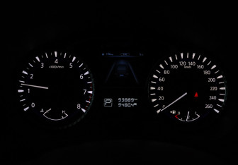 Подержанный автомобиль Infiniti QX60 2017 года (27 фото)