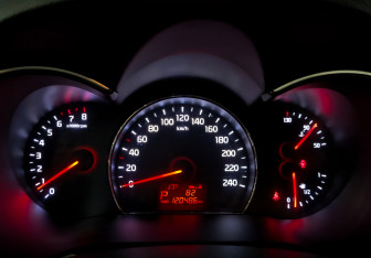 Подержанный автомобиль Kia Sorento 2018 года (13 фото)