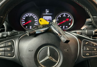 Подержанный автомобиль Mercedes-Benz GLC Coupe 2018 года (19 фото)