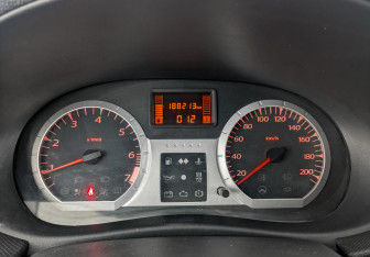 Подержанный автомобиль LADA (ВАЗ) Largus Wagon 2019 года (16 фото)