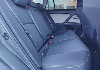 Подержанный автомобиль Toyota Avensis Wagon 2018 года (11 фото)