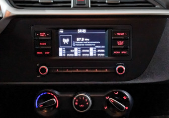 Подержанный автомобиль Kia Rio Hatchback 2021 года (15 фото)