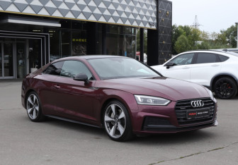 Подержанный автомобиль Audi A5 Coupe 2017 года (3 фото)
