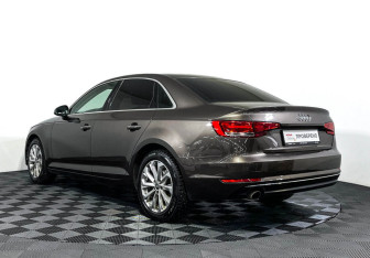 Подержанный автомобиль Audi A4 Sedan 2016 года (7 фото)