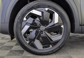 Новый Omoda C7 2026 (7 фото)