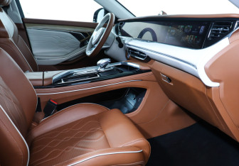 Подержанный автомобиль Voyah Free 2023 года (9 фото)