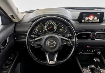 Подержанный автомобиль Mazda CX-5 2020 года (21 фото)