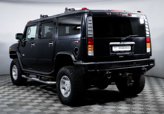 Подержанный автомобиль Hummer H2 Suv 2004 года (7 фото)