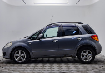 Подержанный автомобиль Suzuki SX4 Hatchback 2008 года (2 фото)