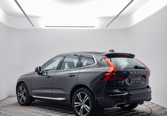 Подержанный автомобиль Volvo XC60 2018 года (7 фото)