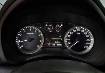 Подержанный автомобиль Nissan Sentra Sedan 2014 года (13 фото)
