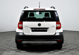 Подержанный автомобиль Skoda Yeti 2012 года (4 фото)