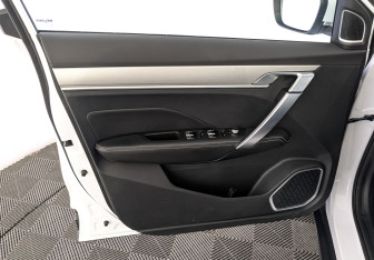 Подержанный автомобиль Belgee X50 2024 года (19 фото)